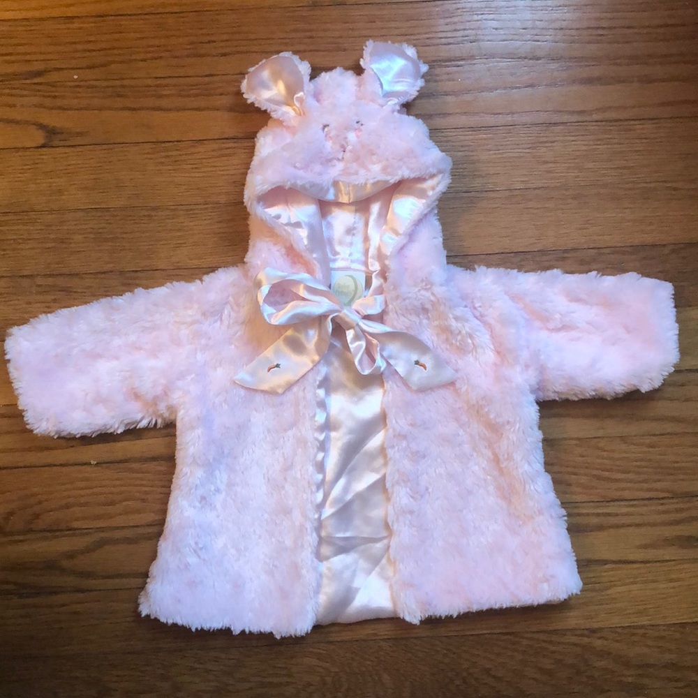 Pink cape EUC